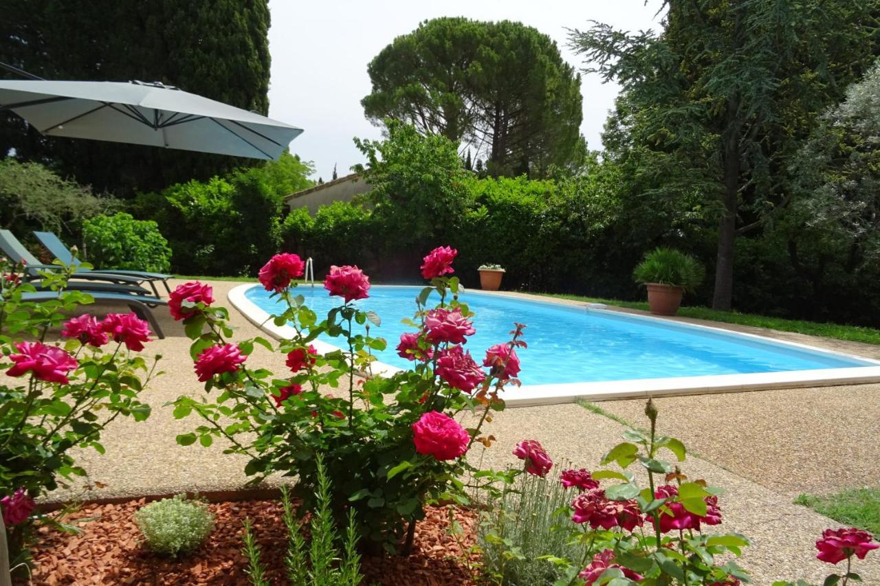 Вилла The Blue Tit - Private Swimming Pool Л'Иль-сюр-ла-Сорг Экстерьер фото
